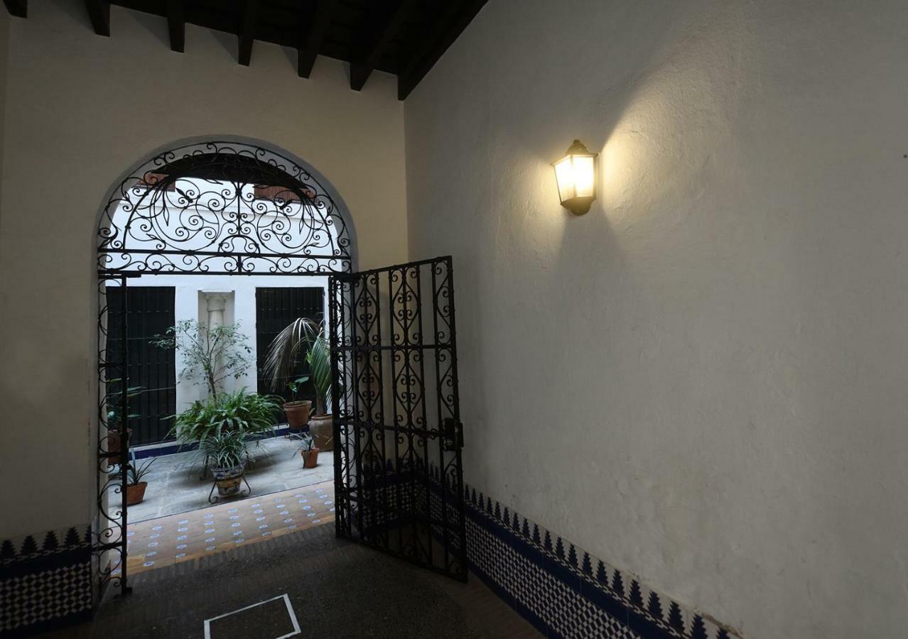 Apartamento Arenal セビリア エクステリア 写真
